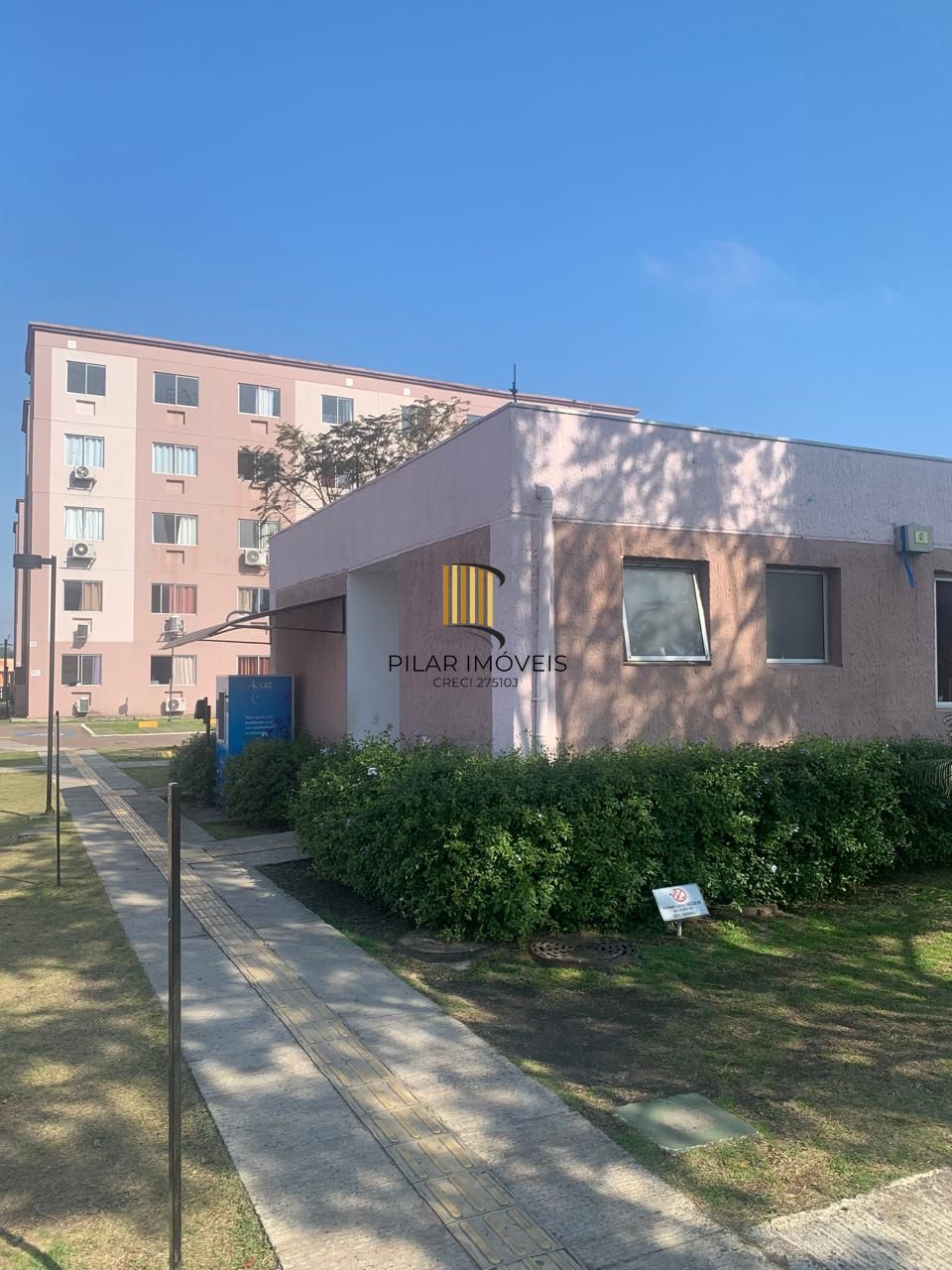Apartamento no bairro Hípica - 2 dormitórios - 1 vaga