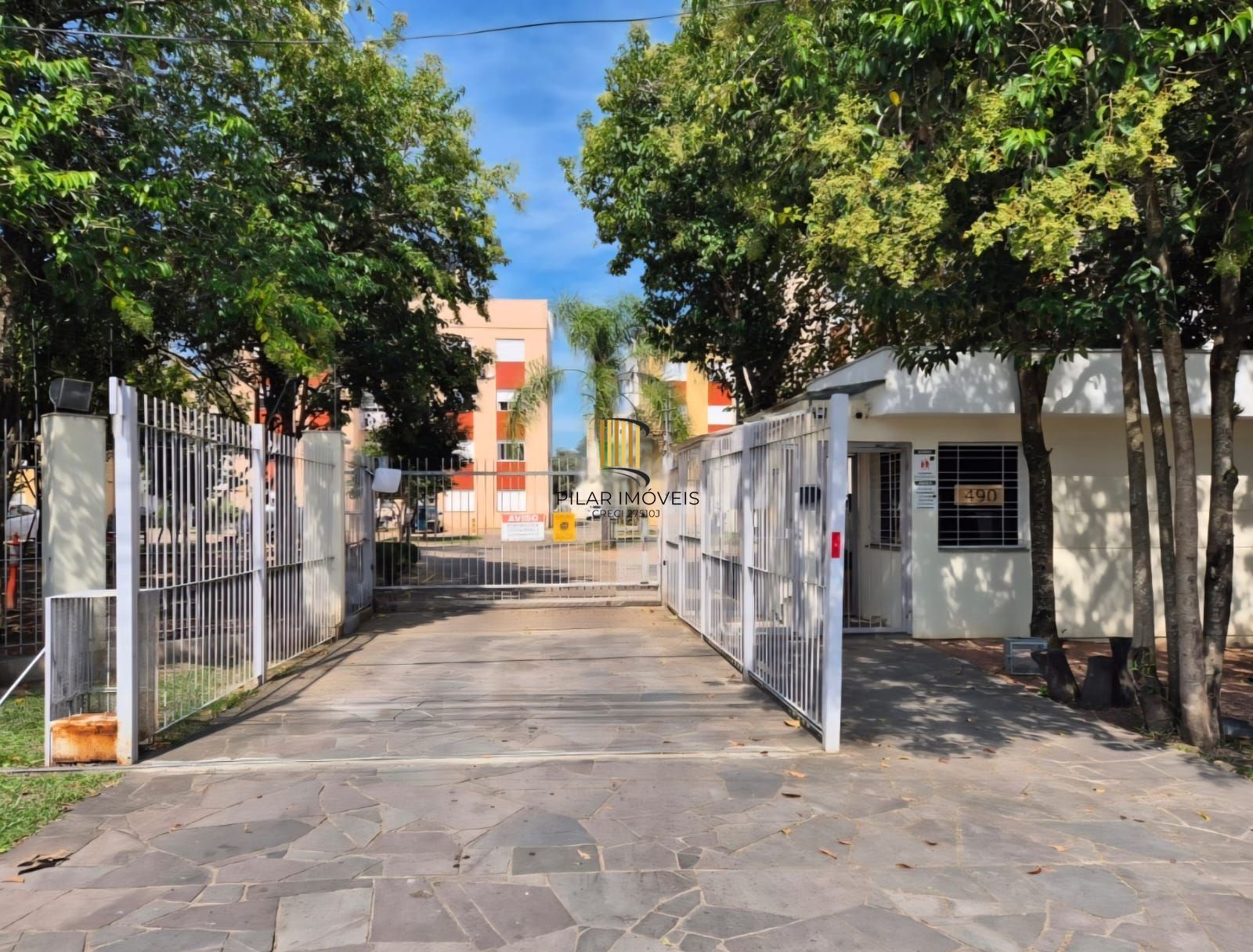 Apartamento no bairro Aberta dos Morros - 2 dormitórios