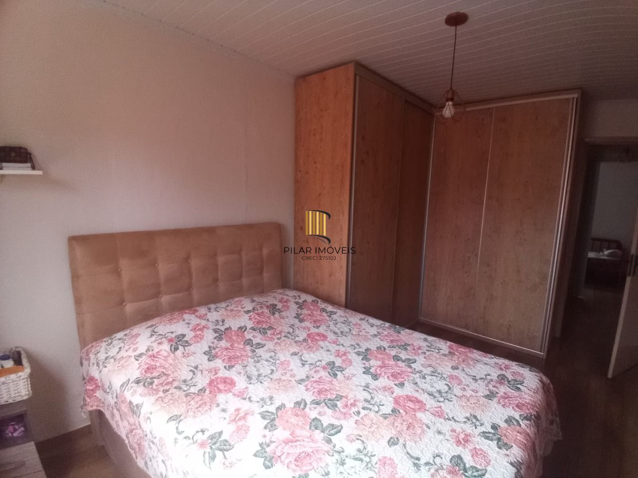 Casa no bairro Hípica - 2 dormitórios