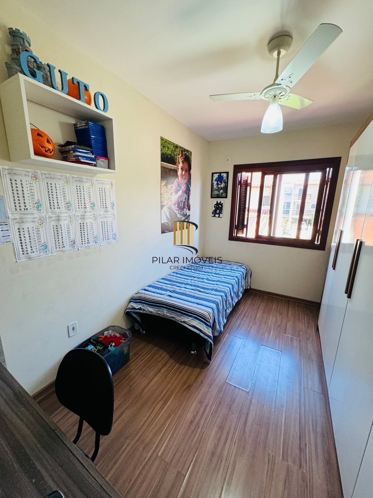 Casa no bairro Hípica - 3 dormitórios