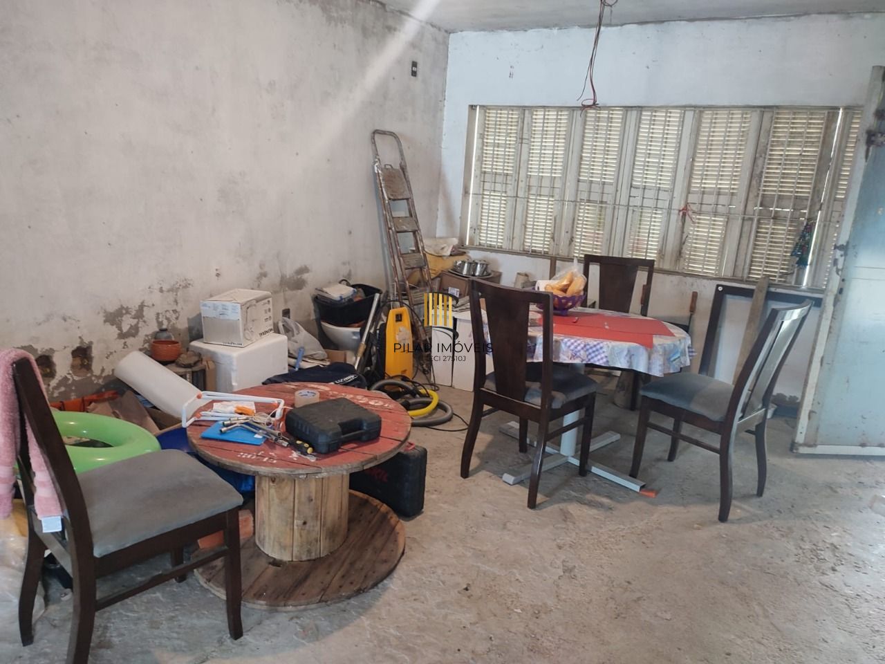 Sobrado no bairro Aberta dos Morros - 3 dormitórios - 1 suíte