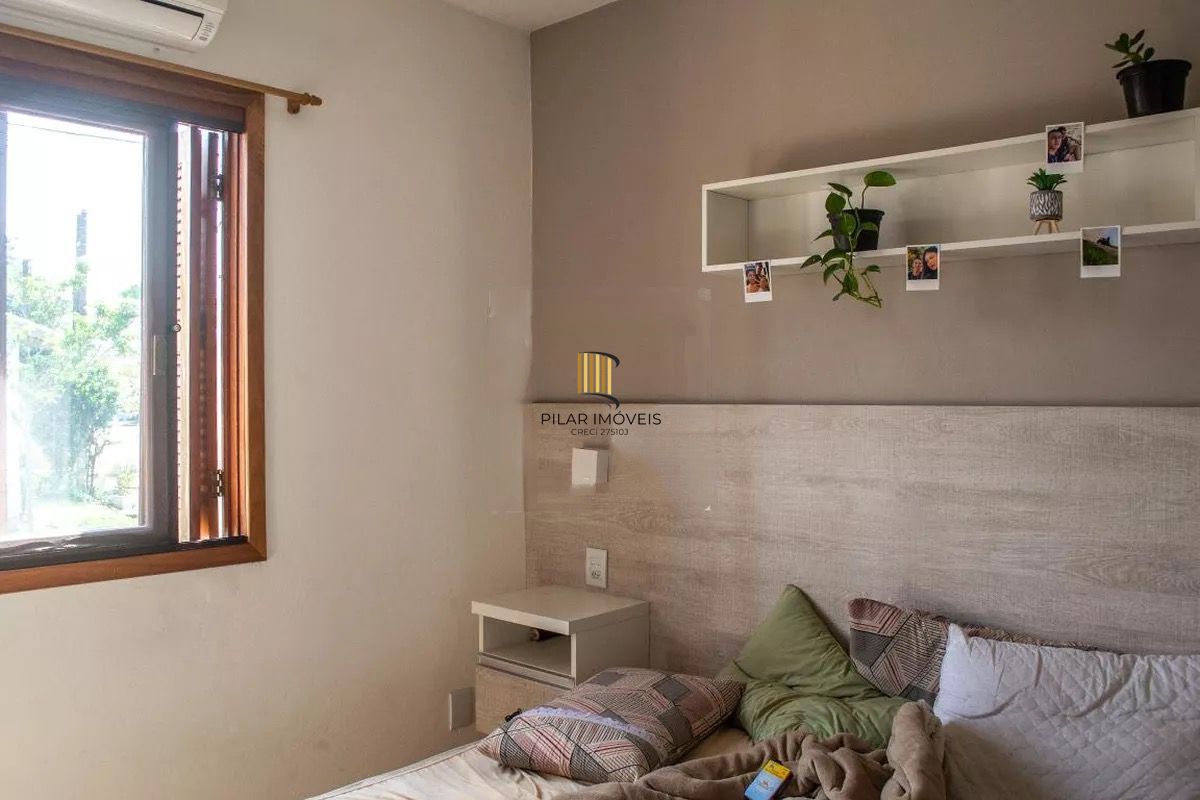 Casa em condomínio - 1 Dormitório