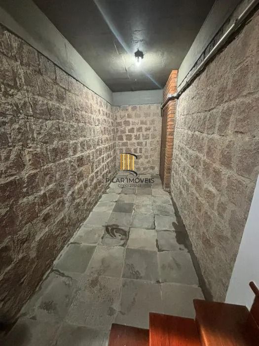 Residência de Luxo em Condomínio Fechado com 4 Dormitórios, 3 Suítes e Área de Lazer Privativa – São Lucas, Viamão/RS