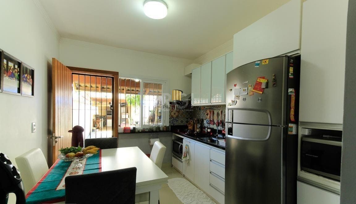 Casa 2 dormitórios no bairro Aberta dos Morros