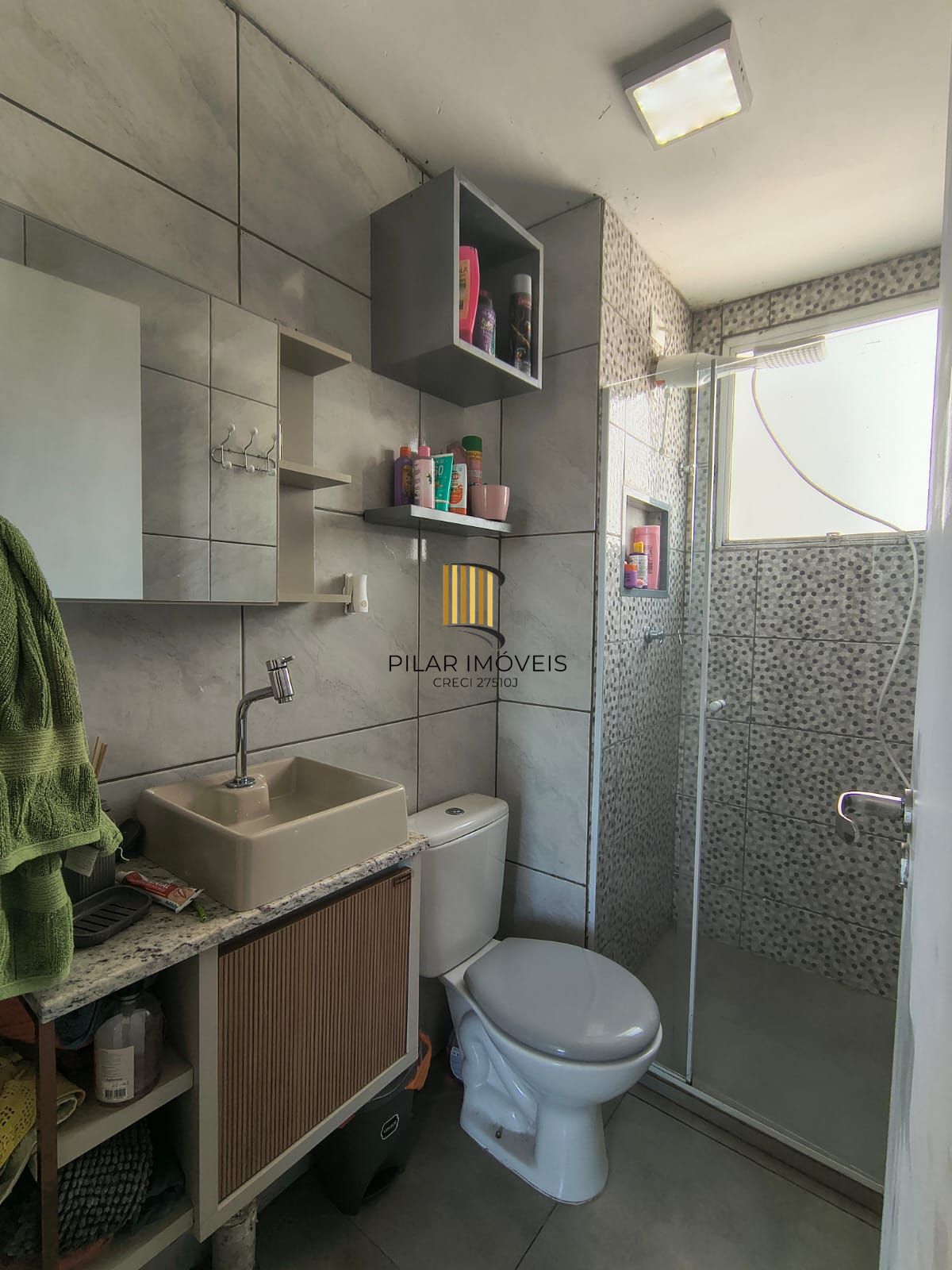 Apartamento de 2 dormitorios no bairro Restinga