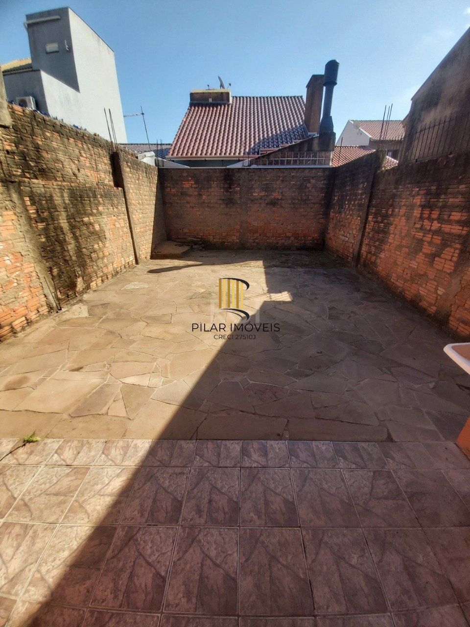 Casa no bairro Hípica - 3 dormitórios