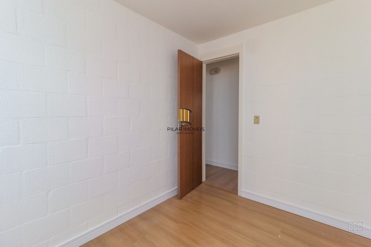 Apartamento no bairro Campo Novo - 2 dormitórios - 1 vaga de garagem