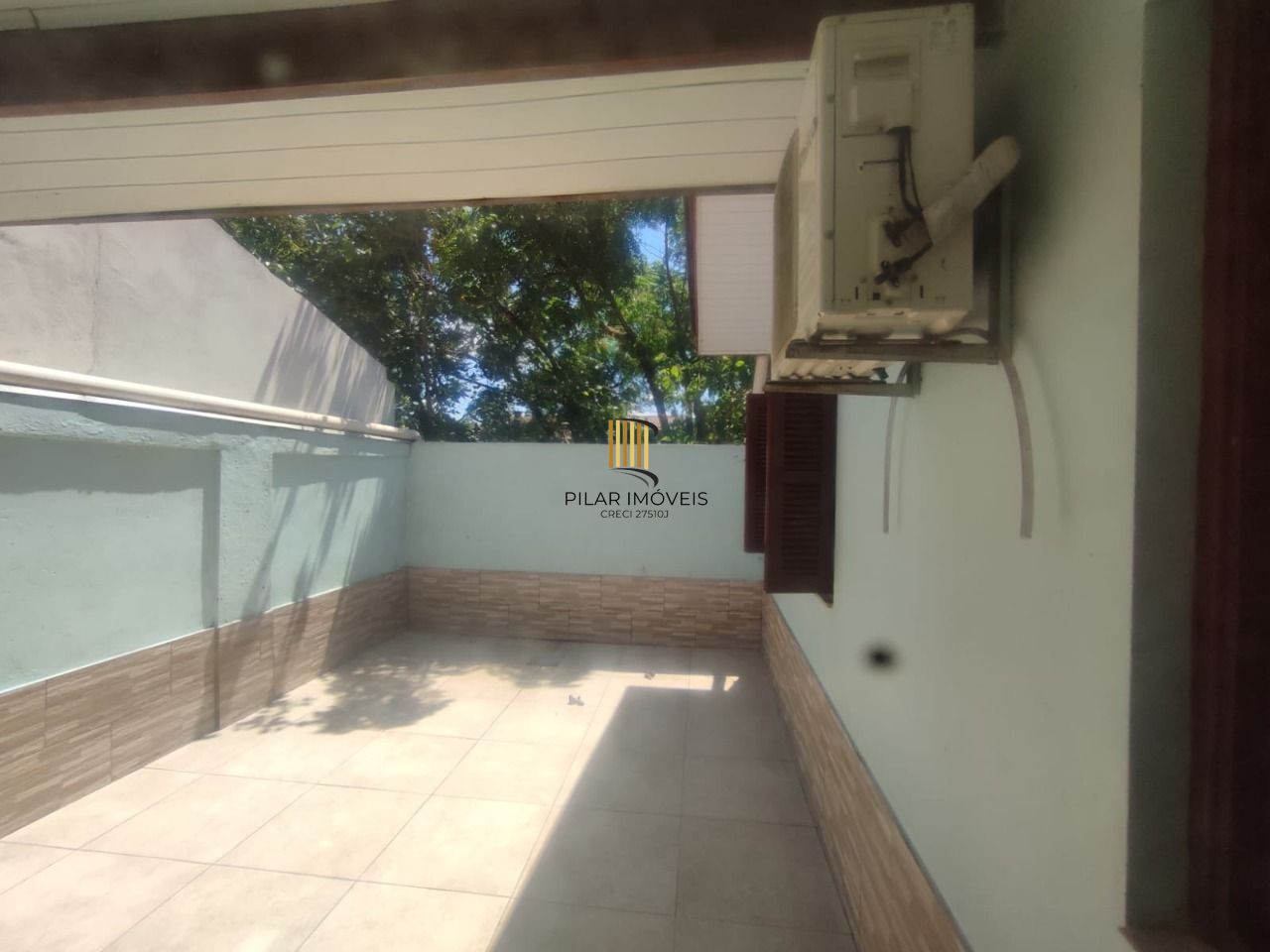 Casa em condomínio no bairro Guarujá