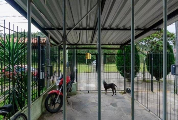 Casa com piscina no bairro Hípica - Moradas do Sul