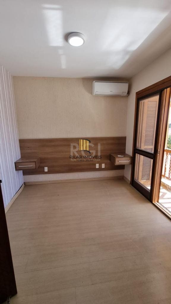 Sobrado Bairro Hípica - 3 Dormitórios