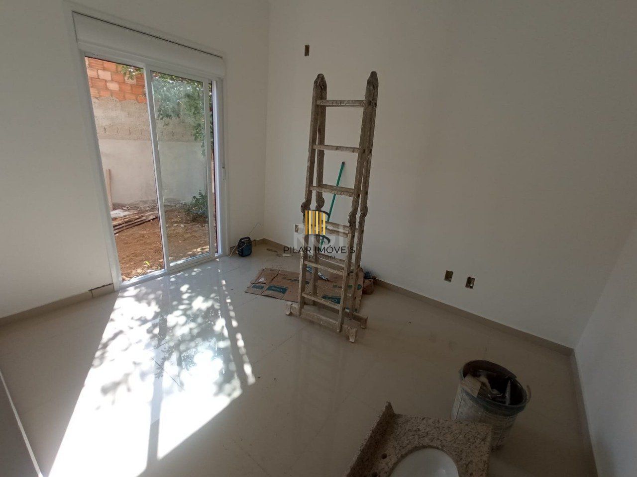 Casa no bairro Aberta dos Morros - 3 dormitórios