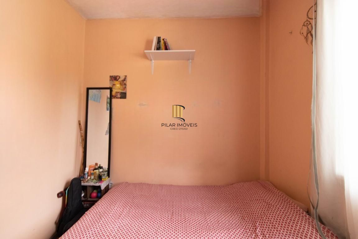 Apartamento no bairro Cristal - 3 dormitórios