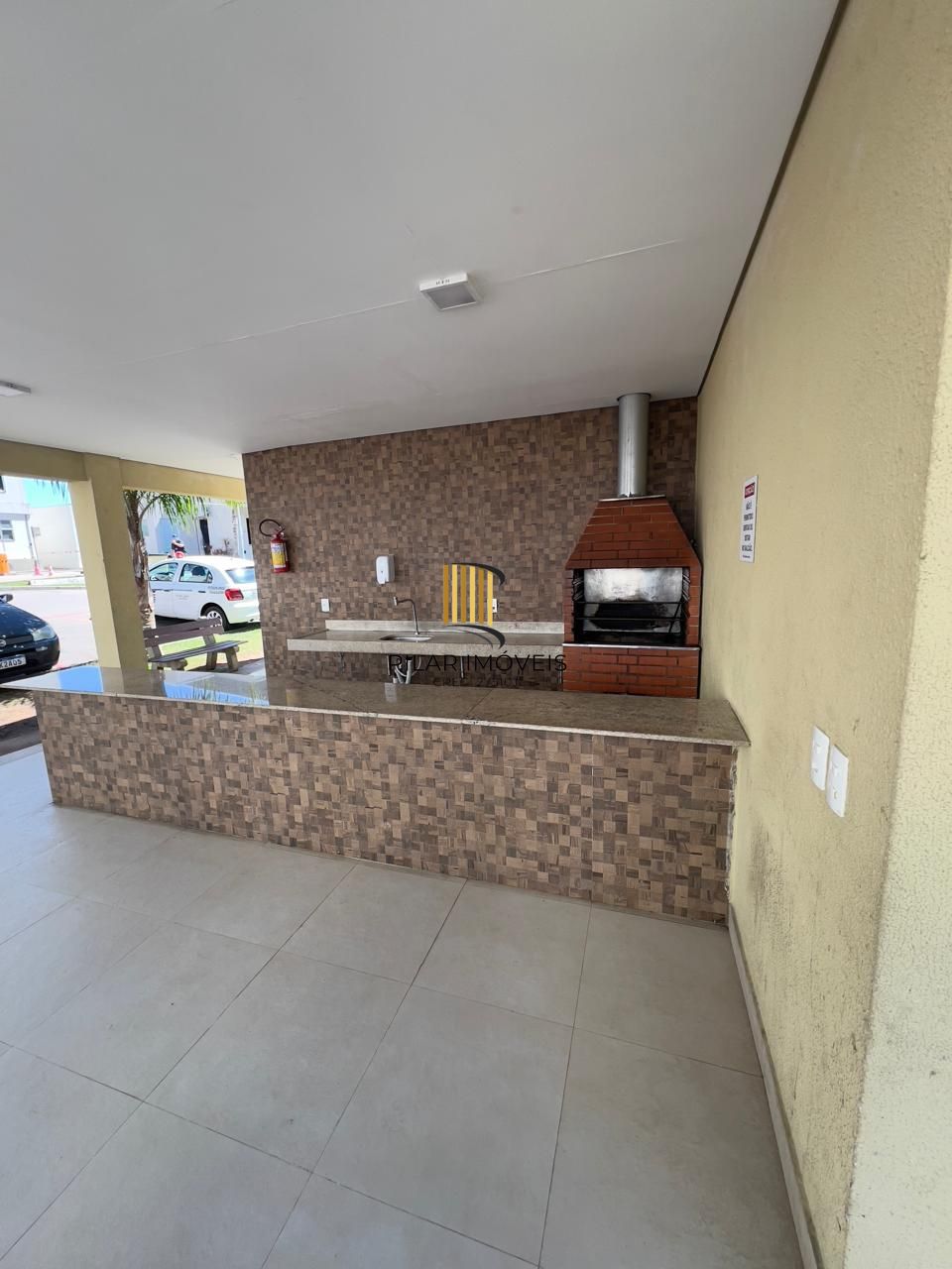 Apartamento de 2 Dormitórios Localizado na Av.Protasio Alves