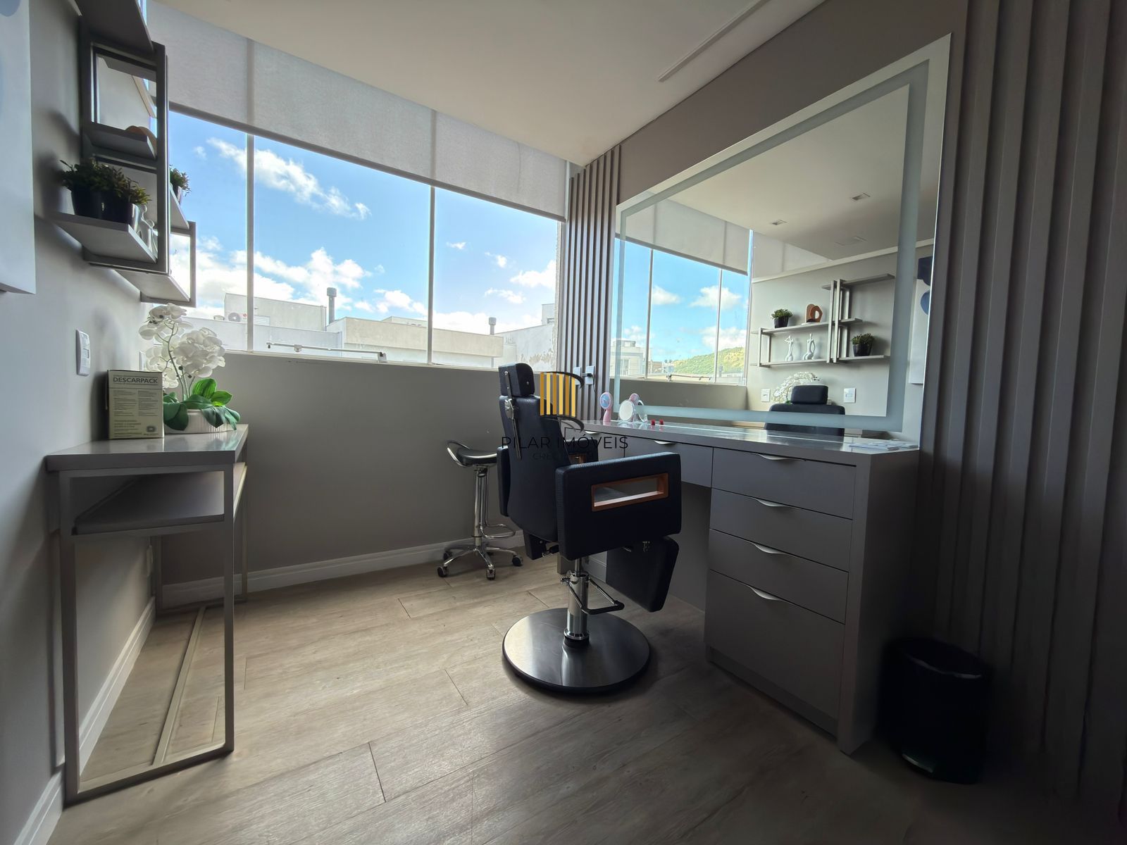 Ponto Comercial de Estética à Venda – Hípica