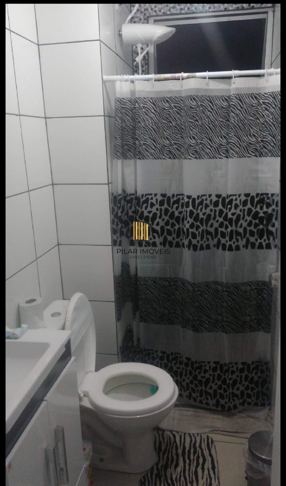 Apartamento no bairro Hípica - 2 dormitórios