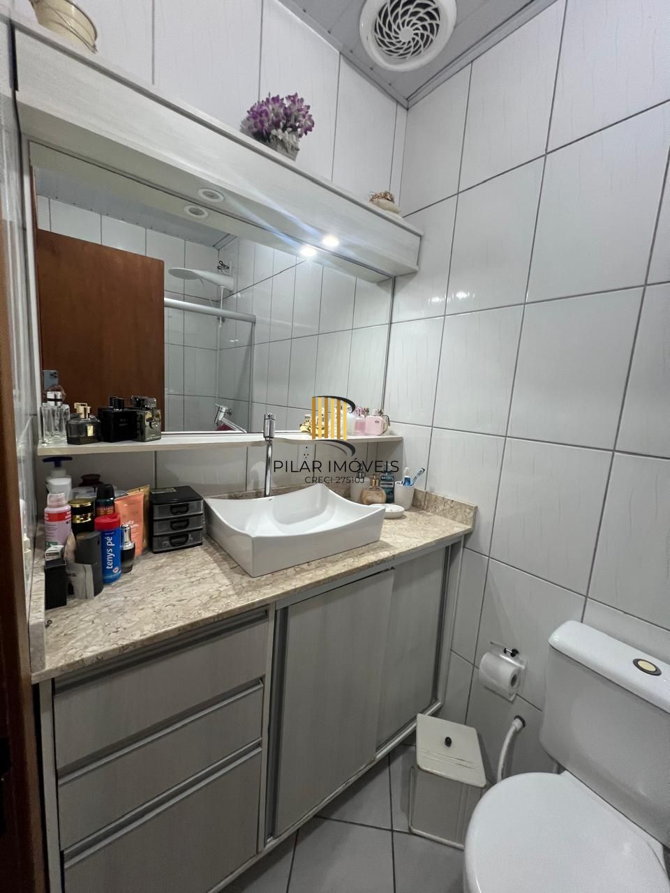 Impecável Casa Mobiliada com 3 Dormitórios localizada no loteamento Moradas do sul