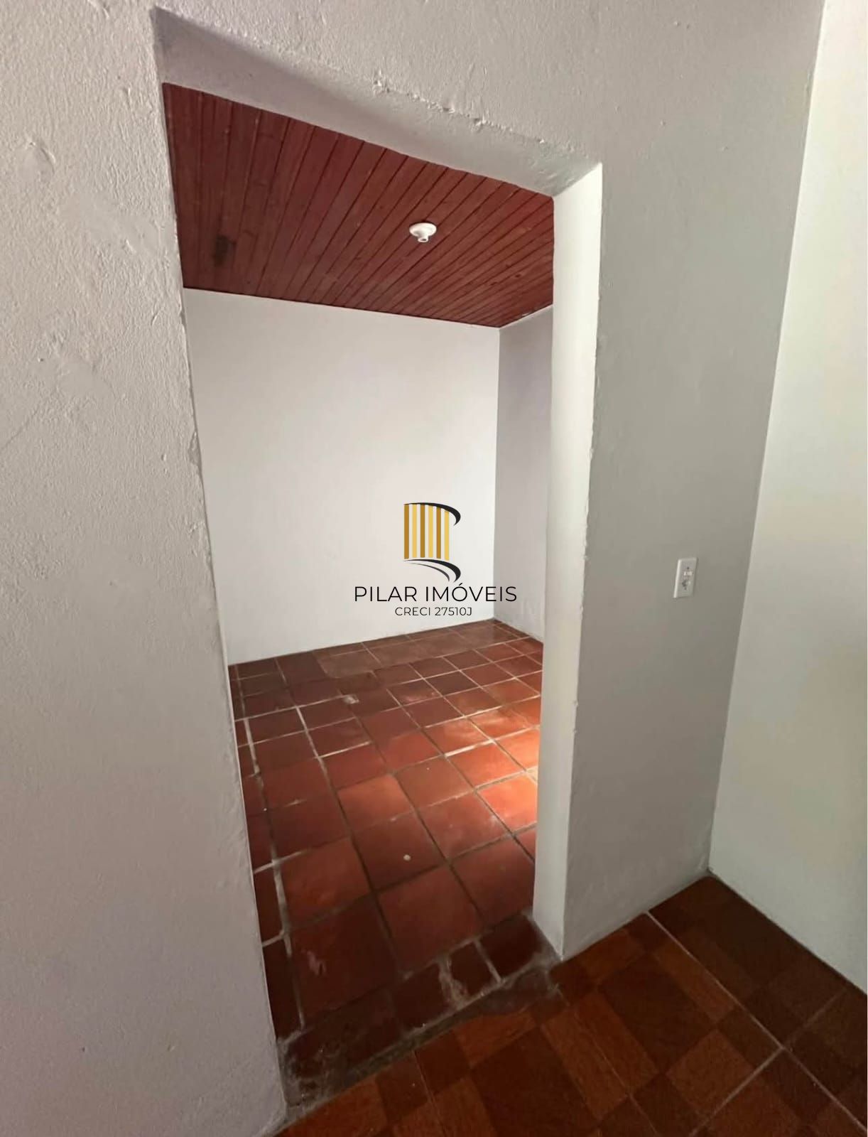 Excelente casa térrea 2 dormitórios Bairro Restinga