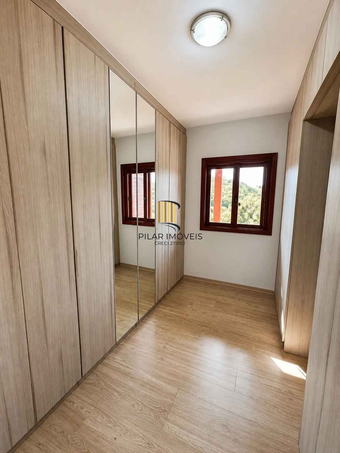 Casa de Condomínio 2 dormitórios no bairro São Lucas