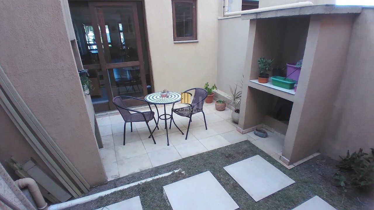 Sobrado no bairro Aberta dos Morros