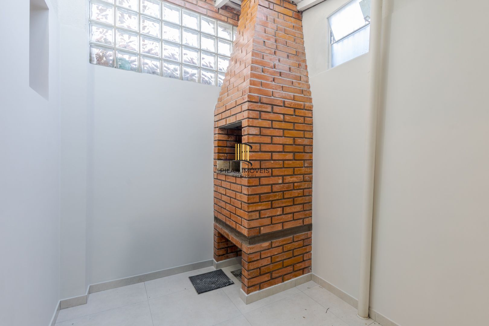 Excelente casa 3 dormitórios Bairro Tristeza