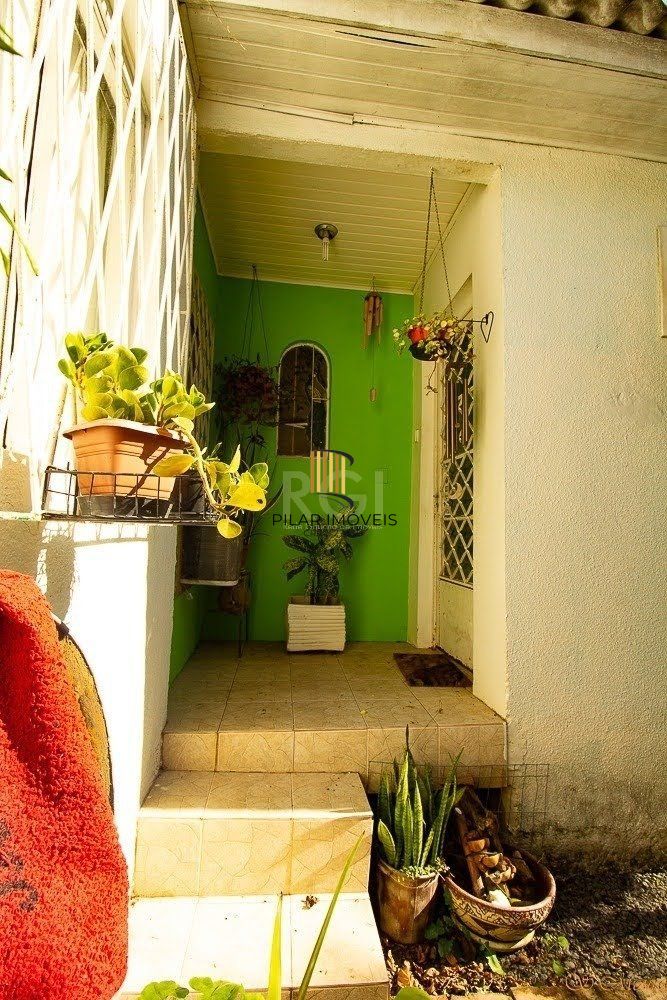 Casa no Bairro Tristeza - 3 dormitórios