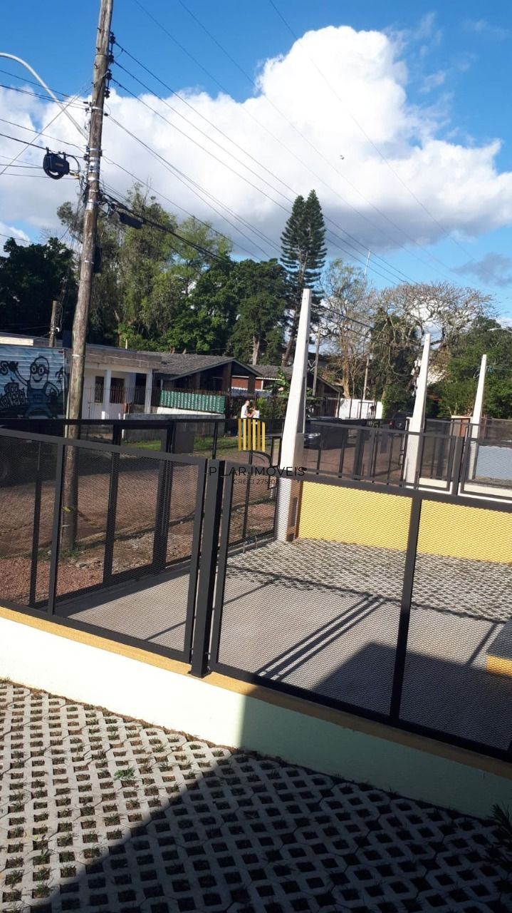Ótima casa térrea de 3 Dormitórios sendo um suíte