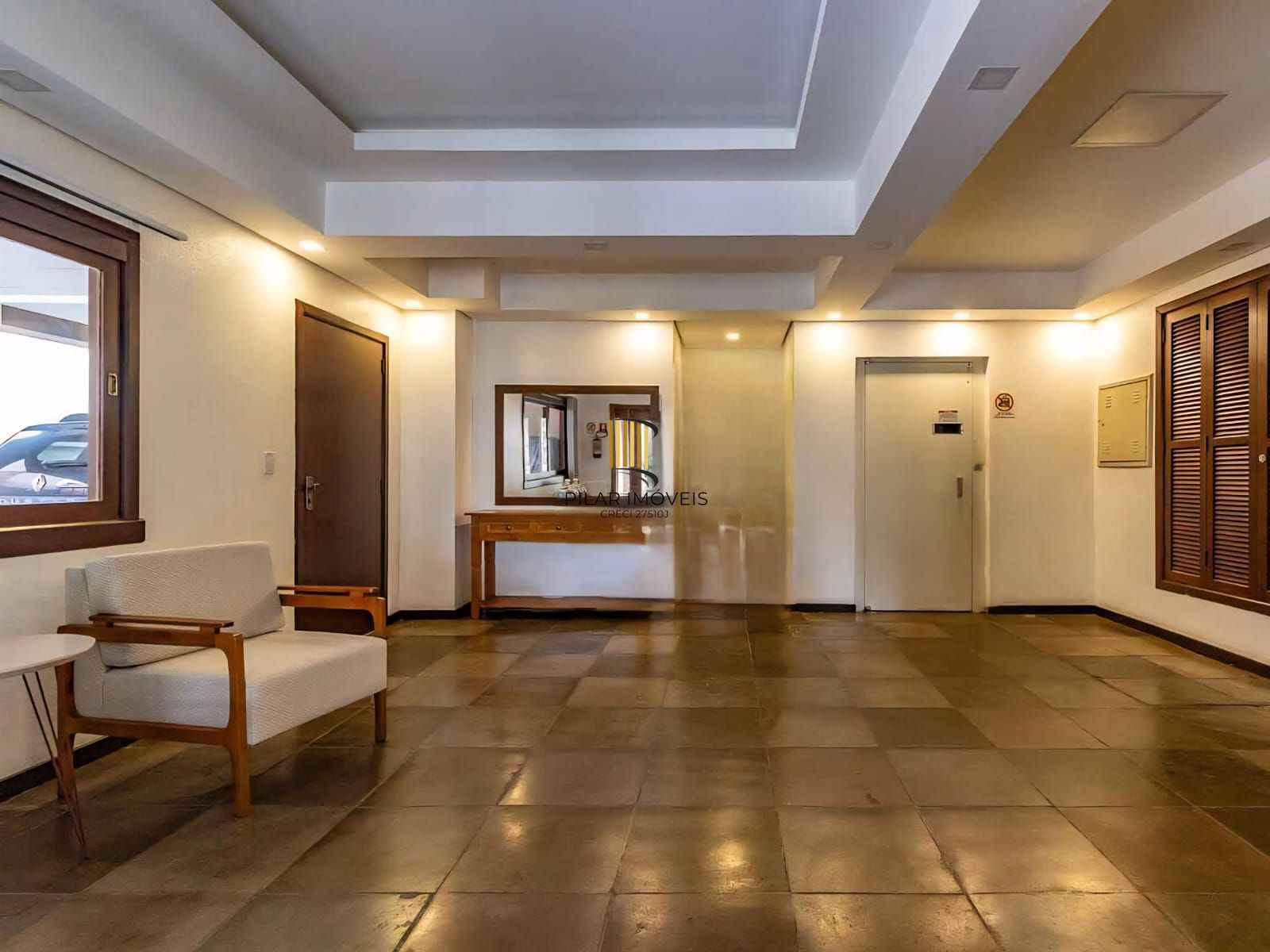 Apartamento no Bairro Jardim Lindóia -3 DORMITÓRIOS - 1 SUÍTE - 1 VAGA