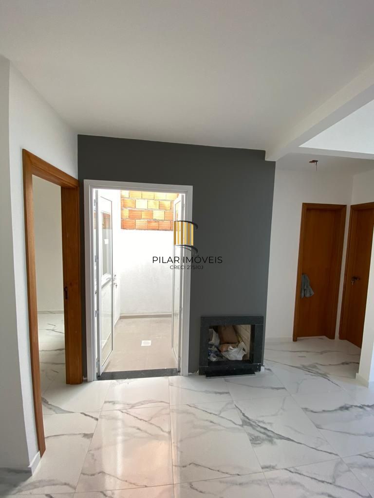 Linda Casa térrea de 2 Dormitórios sendo um suite Localizada no Ipanema Residence Park