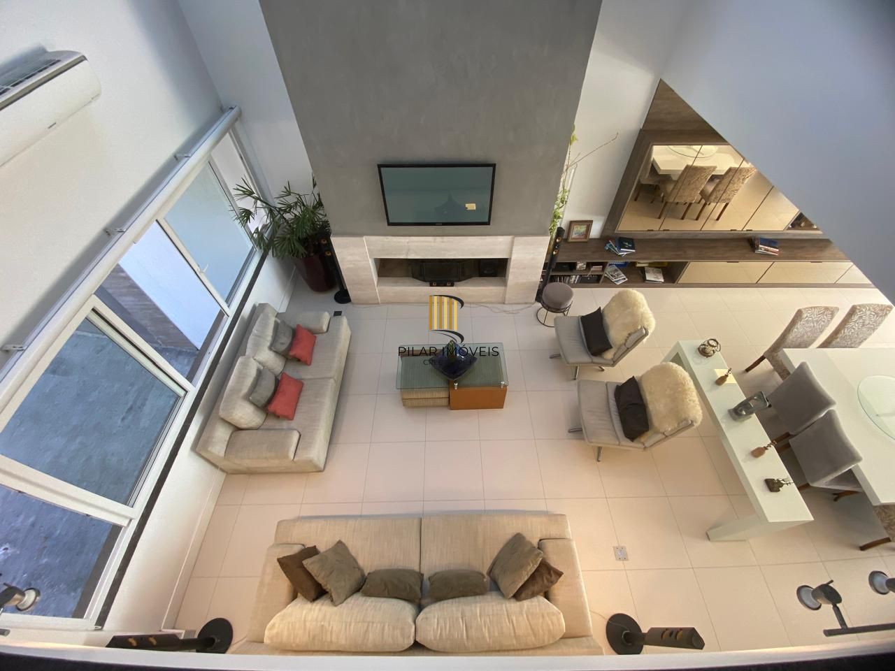 Casa em Ipanema com 4 Dormitórios sendo 3 Suíte