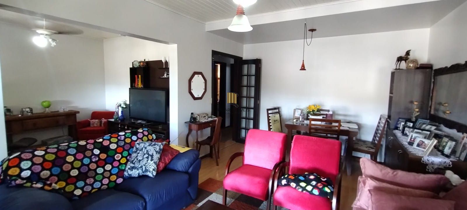 Casa 3 dormitórios no bairro Ipanema