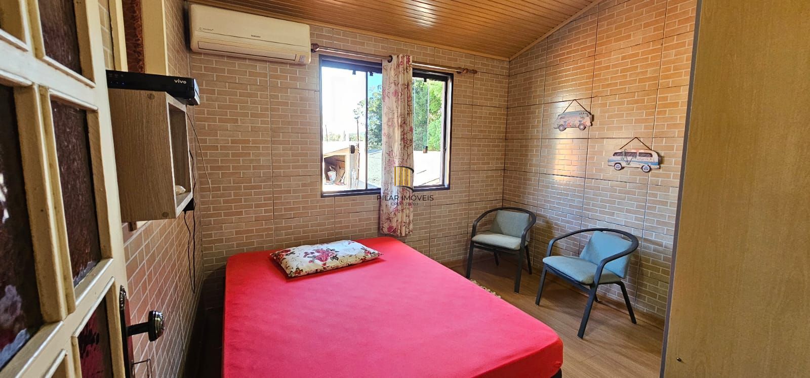 Casa 3 dormitórios Bairro Guarujá