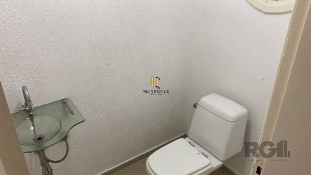 Casa no bairro Cavalhada - 3 dormitórios