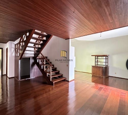 casa em ipanema-com piscina - Pilar Imóveis