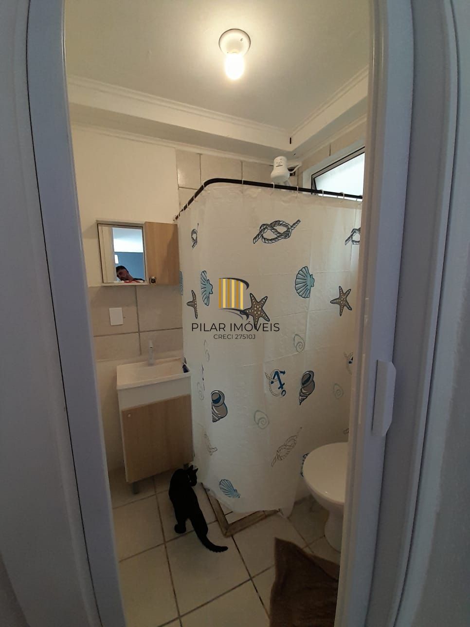 Apartamento no Bairro Campo Novo - 2 dormitórios