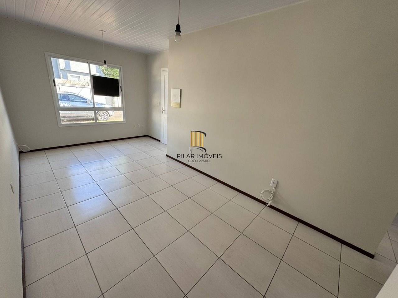 Casa 3 dormitórios no bairro Hípica