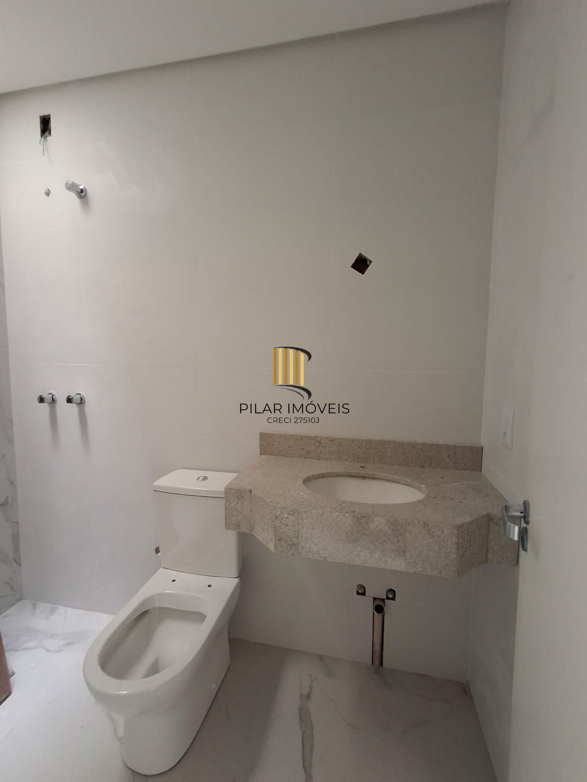 Casa 3 dormitórios no bairro Aberta dos Morros