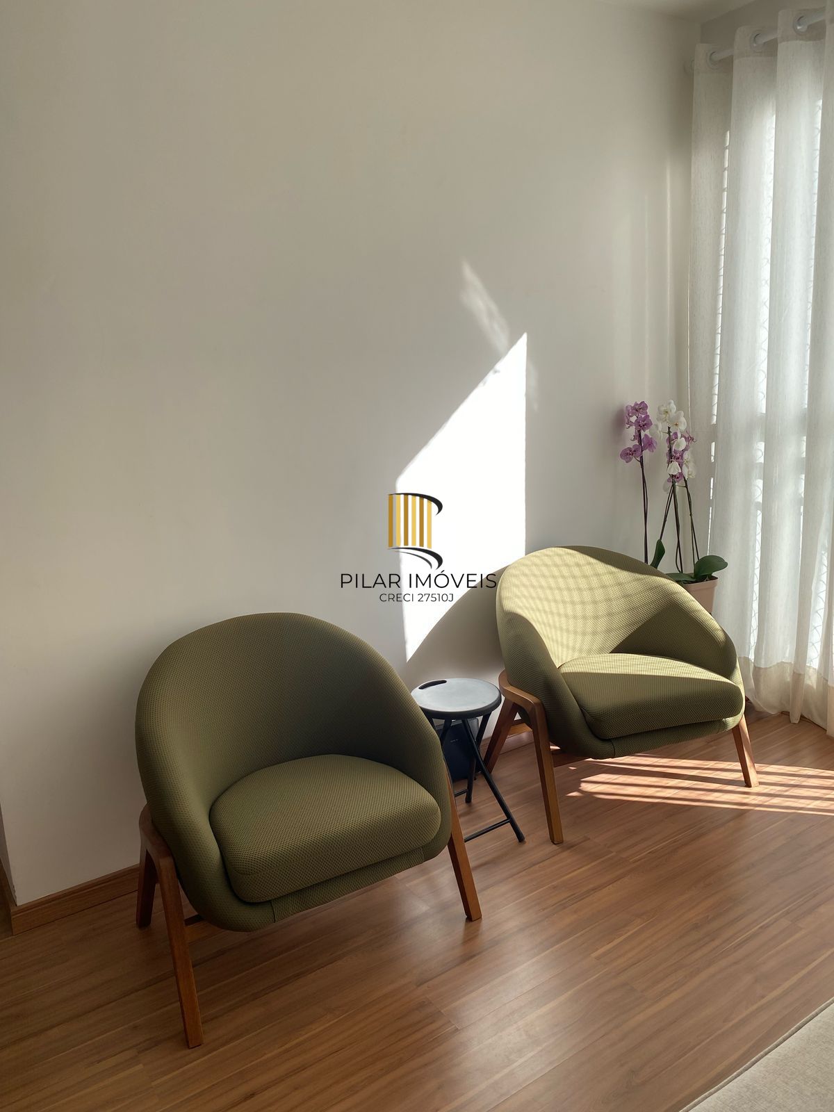 Ótimo apartamento de 2 dormitórios localizado no Bairro Vila Nova