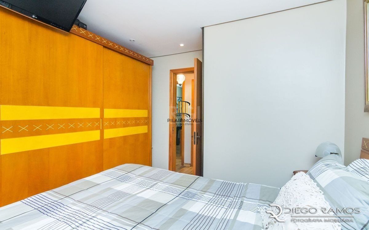 Casa no bairro Hípica - 3 dormitórios - Moradas do Sul