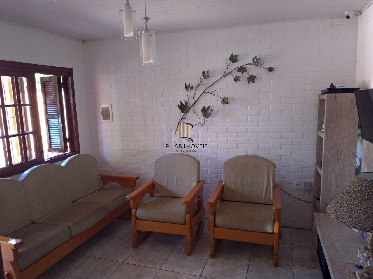 Casa no bairro Ponta Grossa - 3 dormitórios