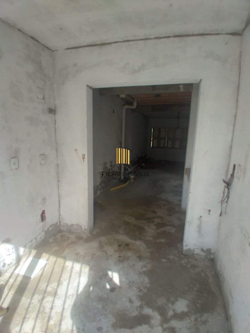 Sobrado no bairro Aberta dos Morros - 3 dormitórios - 1 suíte