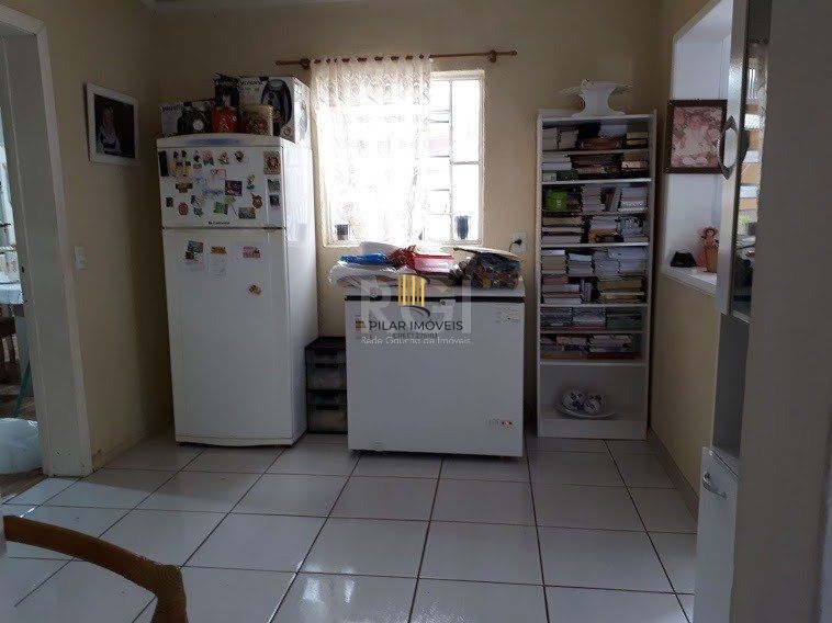 Casa com 4 dormitórios no bairro Vila Nova