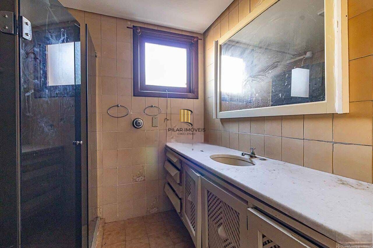 Apartamento no Bairro Jardim Lindóia -3 DORMITÓRIOS - 1 SUÍTE - 1 VAGA