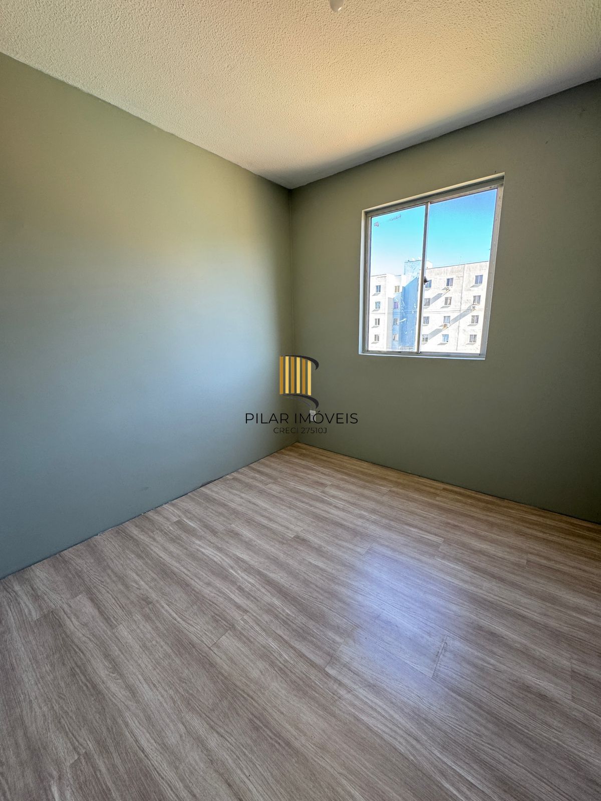 Apartamento o bairro Restinga - 2 dormitórios