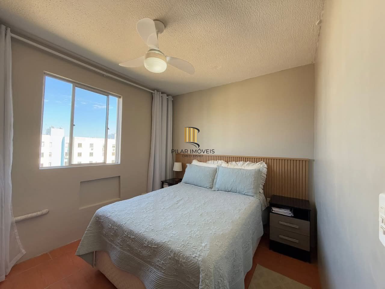 Apartamento mobiliado 2 dormitórios - Restinga