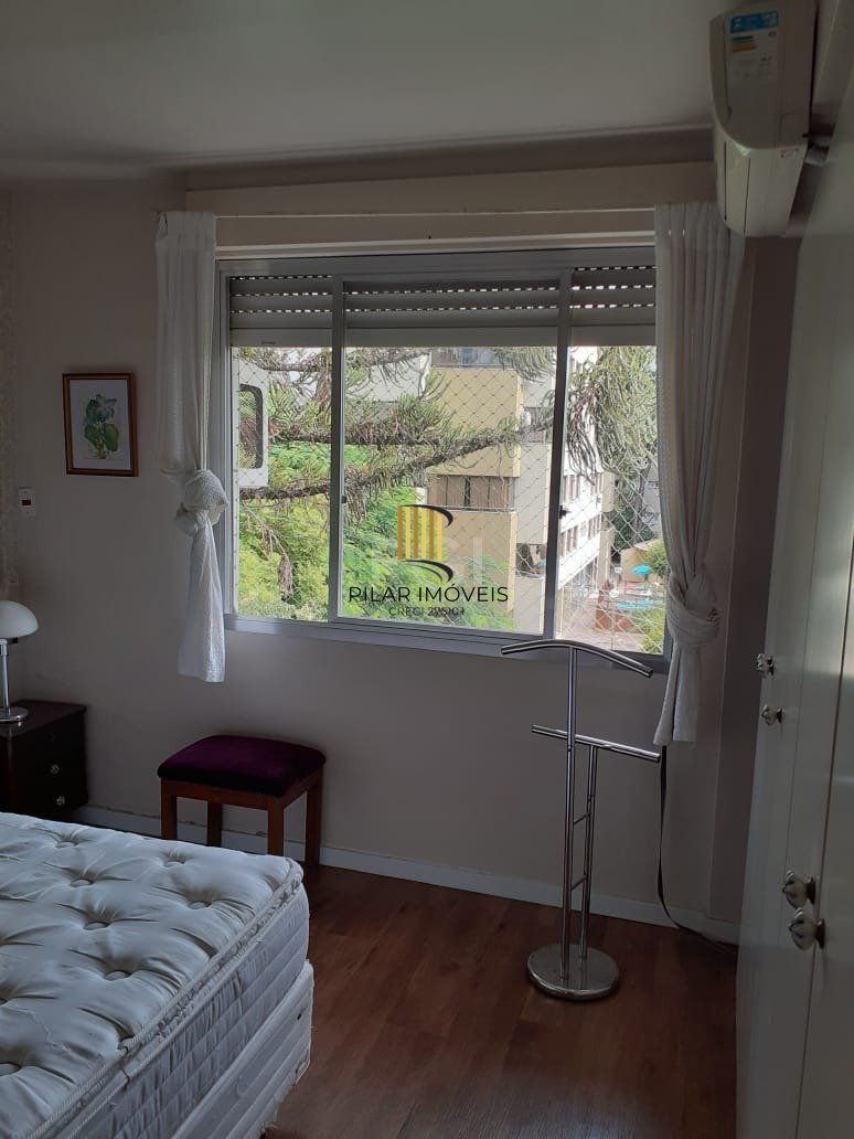 Apartamento no bairro Auxiliadora - 4 dormitórios