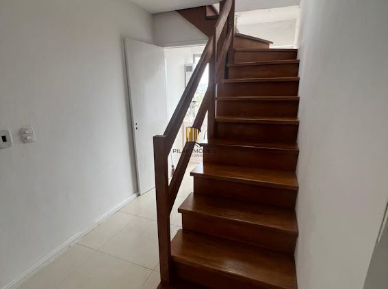 Cobertura de 2 Dormitórios Bairro Santa Teresa Porto Alegre