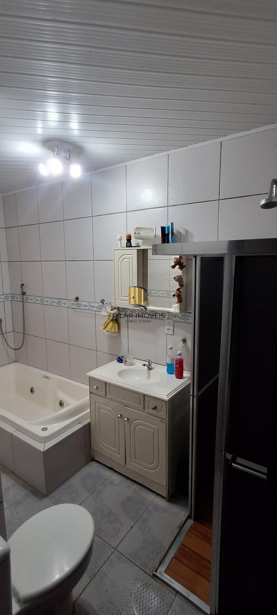 Casa no bairro Restinga - 2 dormitórios