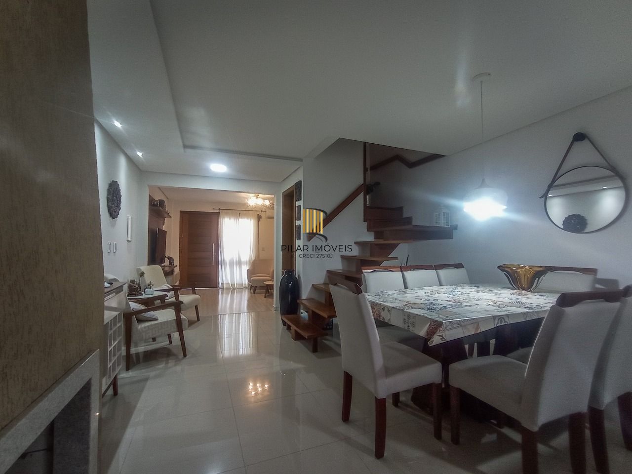 Casa no bairro Hípica - 3 dormitórios