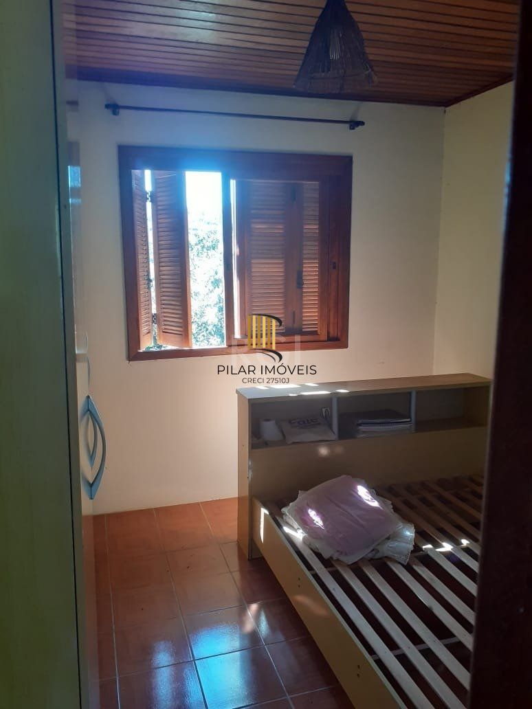 Casa para Venda - 300m², 5 dormitórios, 4 vagas - Vila Nova