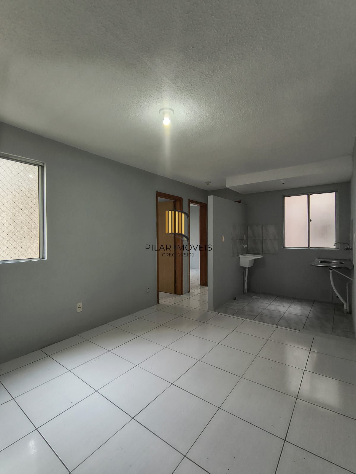 Apartamento de 2 dormitorios na Restinga